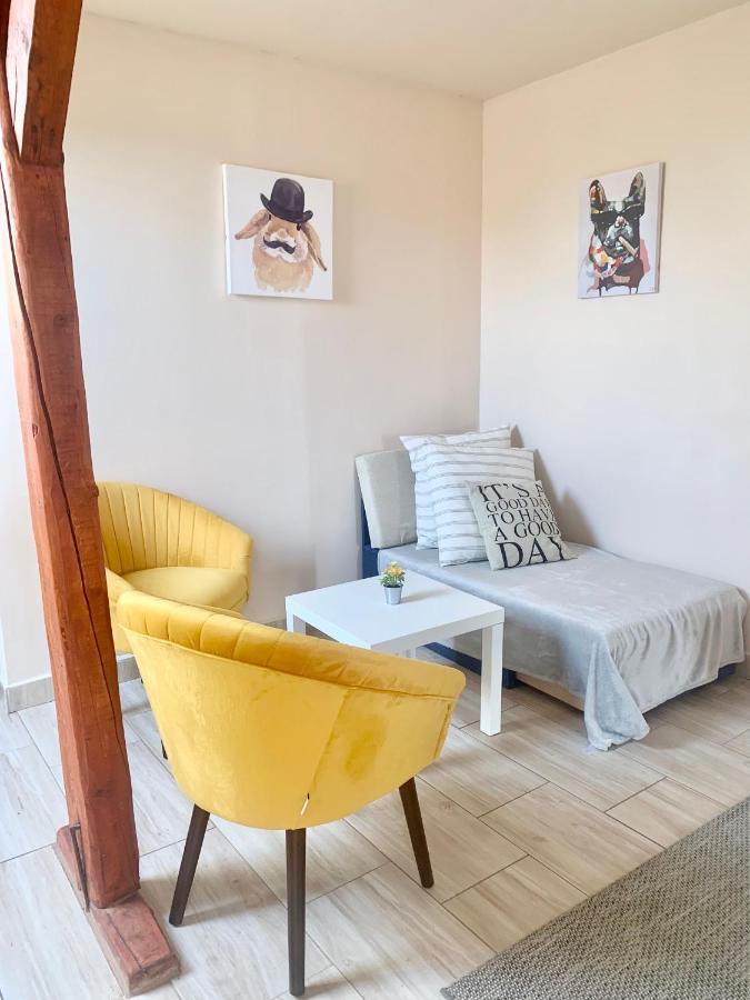 Lelle -Kert Apartman 03 Balatonlelle Luaran gambar
